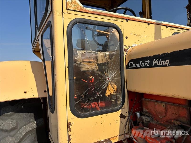 Case IH 1030 2WD Tractor Tractoren