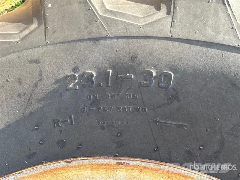 Case IH 1030 2WD Tractor Tractoren