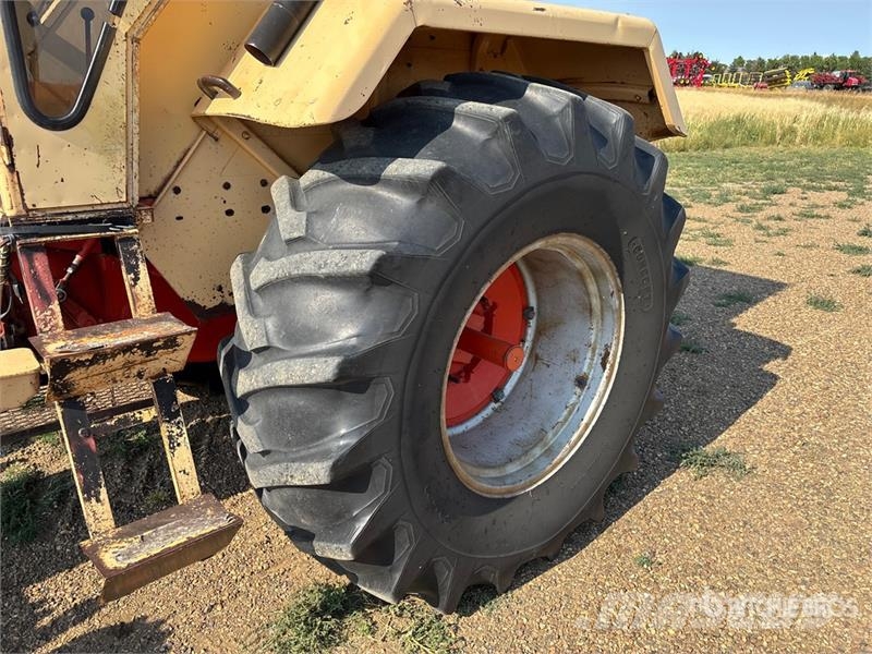 Case IH 1030 2WD Tractor Tractoren
