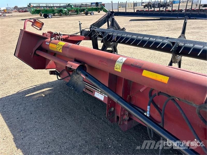Case IH 1042 30 ft Draper Combine Header Глави за комбайн
