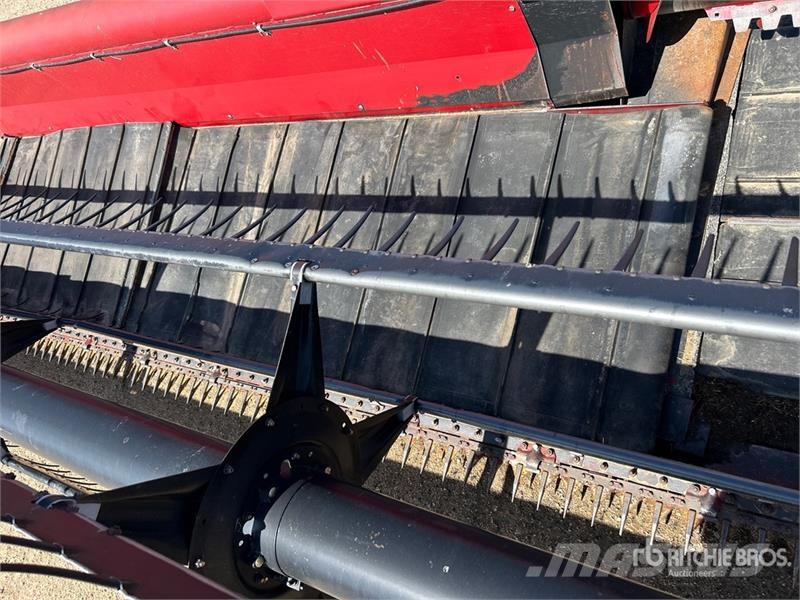 Case IH 1042 30 ft Draper Combine Header Глави за комбайн