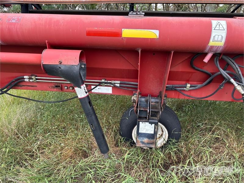 Case IH 1042 30 ft Rigid Combine Header رؤوس الحصادات الدراسات