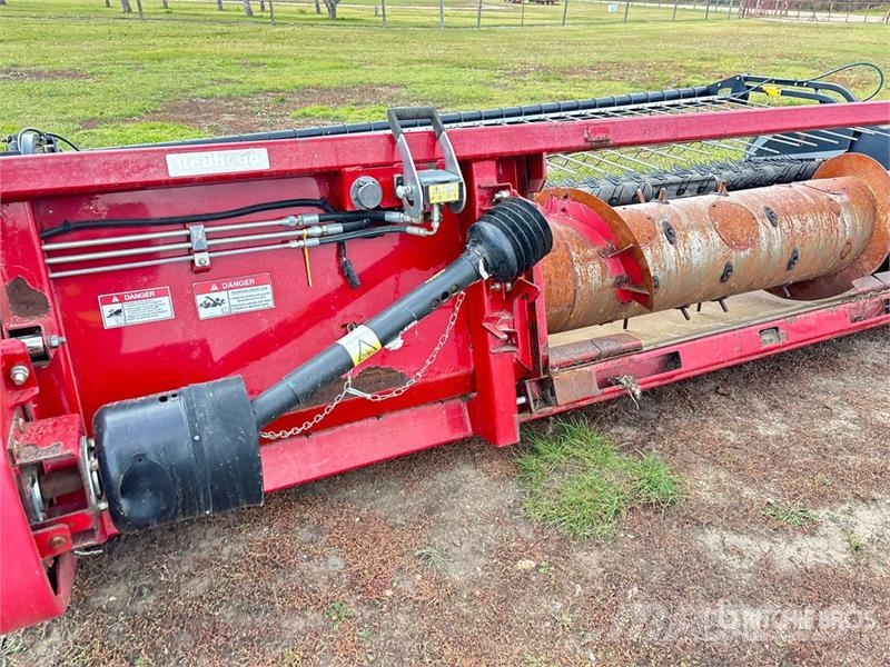 Case IH 2016 Glave hederi za kombajne