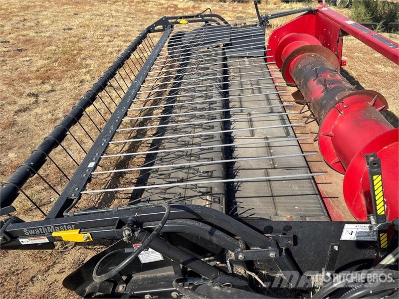 Case IH 2016 13 ft Combine Pickup Header Ceifeiras debulhadoras compactas