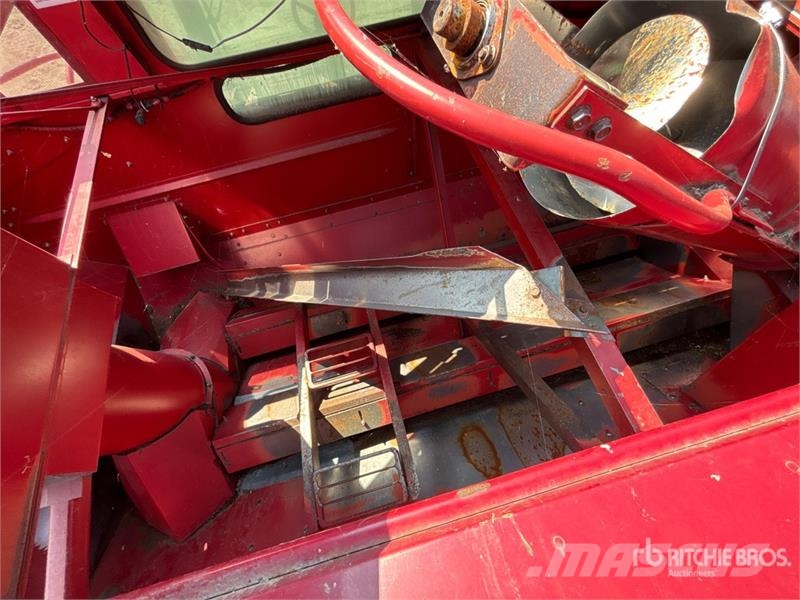 Case IH 2388 Θεριζοαλωνιστικές μηχανές