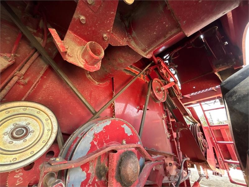 Case IH 2388 Θεριζοαλωνιστικές μηχανές