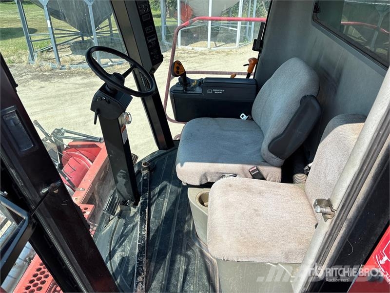 Case IH 2388 Θεριζοαλωνιστικές μηχανές