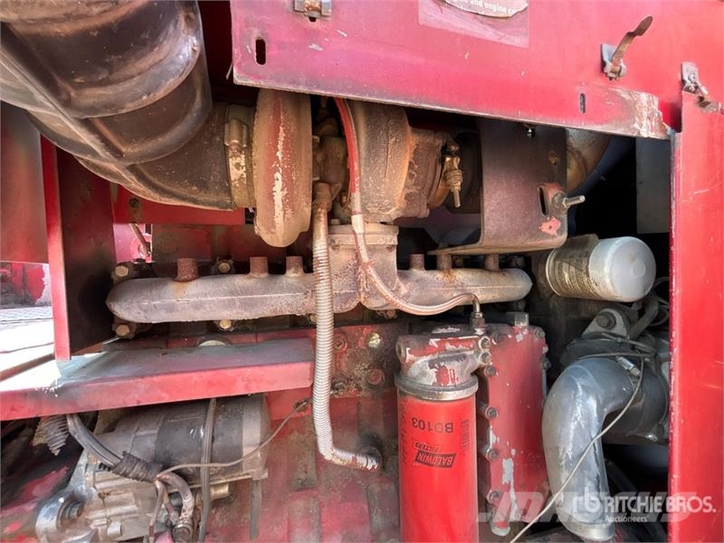 Case IH 2388 Θεριζοαλωνιστικές μηχανές