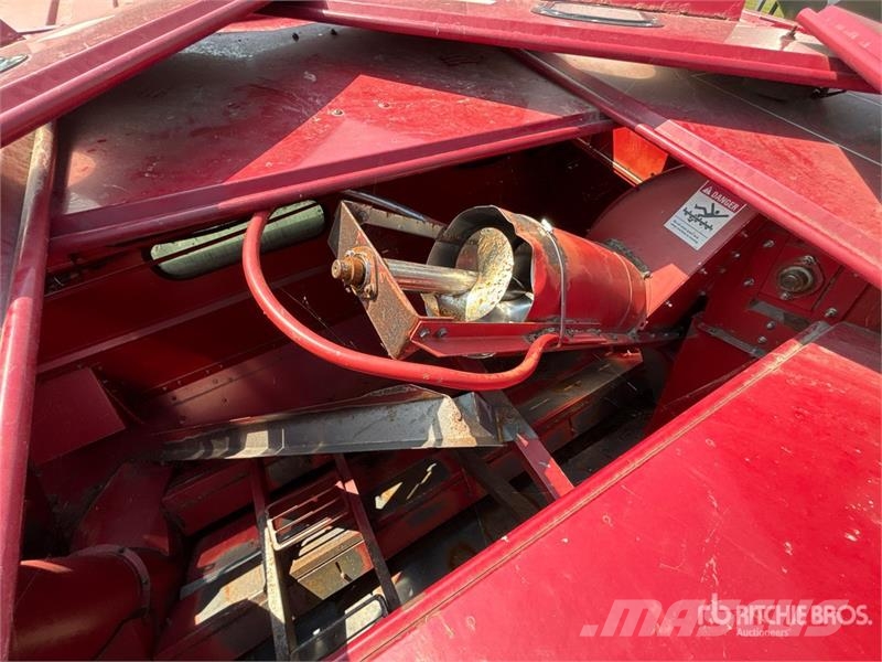 Case IH 2388 Θεριζοαλωνιστικές μηχανές