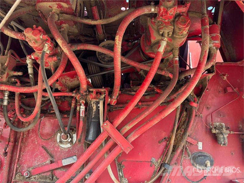 Case IH 2388 Θεριζοαλωνιστικές μηχανές