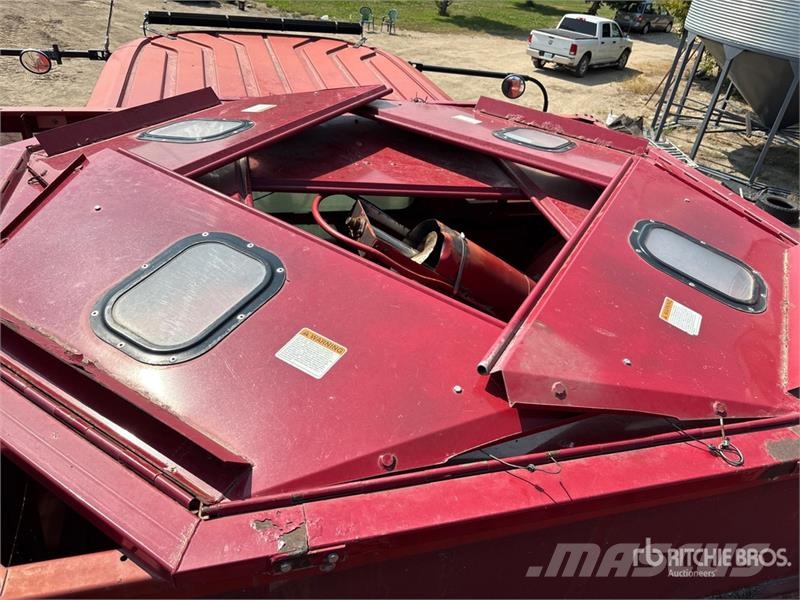 Case IH 2388 Θεριζοαλωνιστικές μηχανές