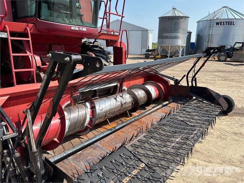 Case IH 2388 Θεριζοαλωνιστικές μηχανές