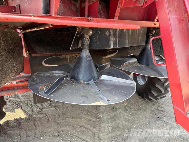 Case IH 2388 Θεριζοαλωνιστικές μηχανές