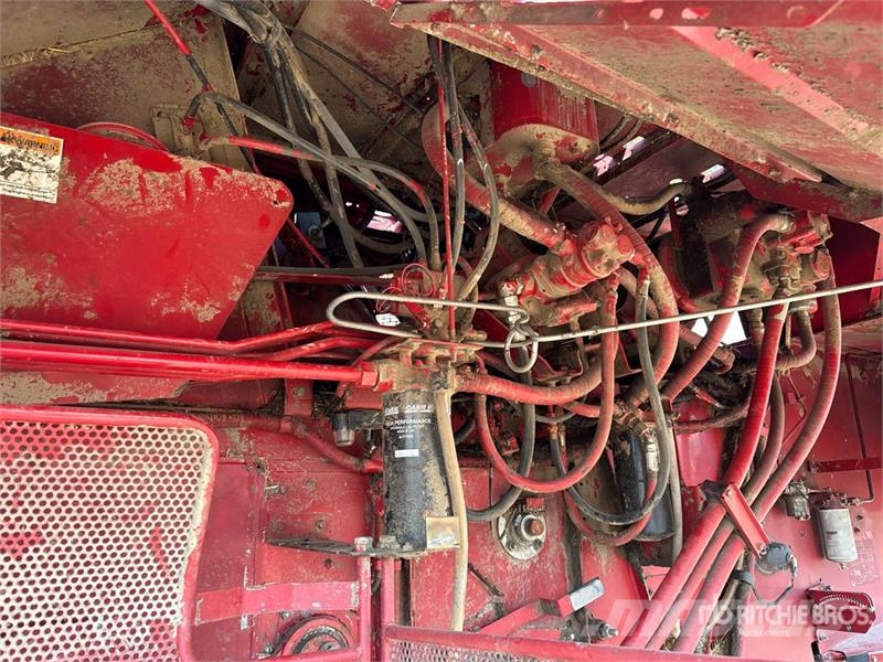 Case IH 2388 Θεριζοαλωνιστικές μηχανές