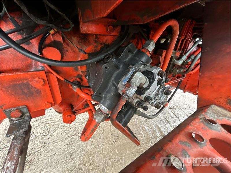 Case IH 2590 2WD Tractor الجرارات