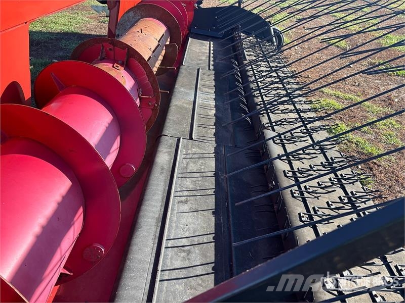 Case IH 3016 15 ft Combine Pickup Header コンバイン・ハーベスター・ヘッド