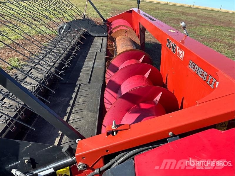 Case IH 3016 15 ft Combine Pickup Header コンバイン・ハーベスター・ヘッド