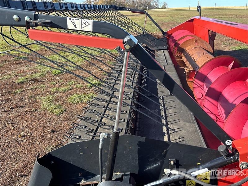Case IH 3016 15 ft Combine Pickup Header コンバイン・ハーベスター・ヘッド