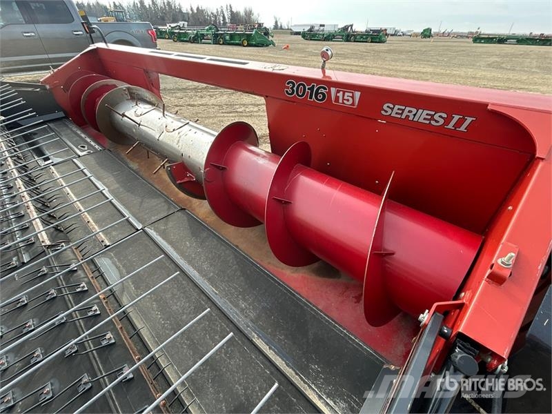 Case IH 3016 15 ft Draper Combine Pickup Header Kombajnové hlavice