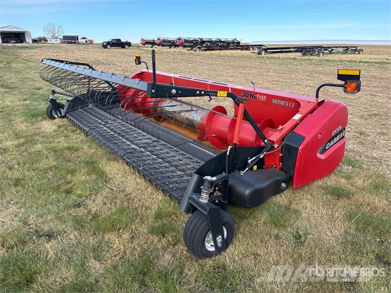 Case IH 3016 Series II 15 ft Combine Pickup Header Glave hederi za kombajne