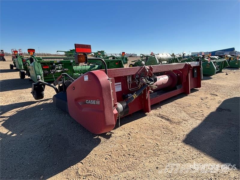 Case IH 3016 Series II 15 ft Combine Pickup Header Cabeçotes de colheitadeira