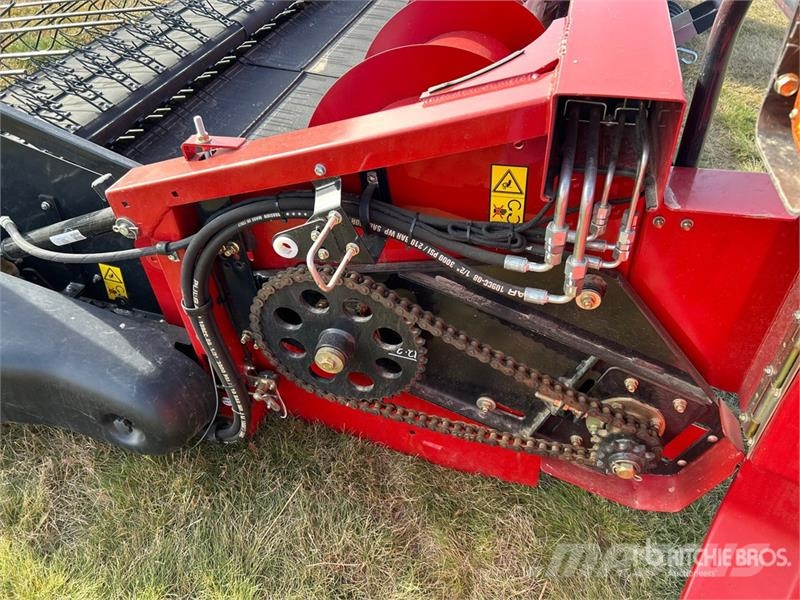 Case IH 3016 Series II 15 ft Combine Pickup Header Glave hederi za kombajne