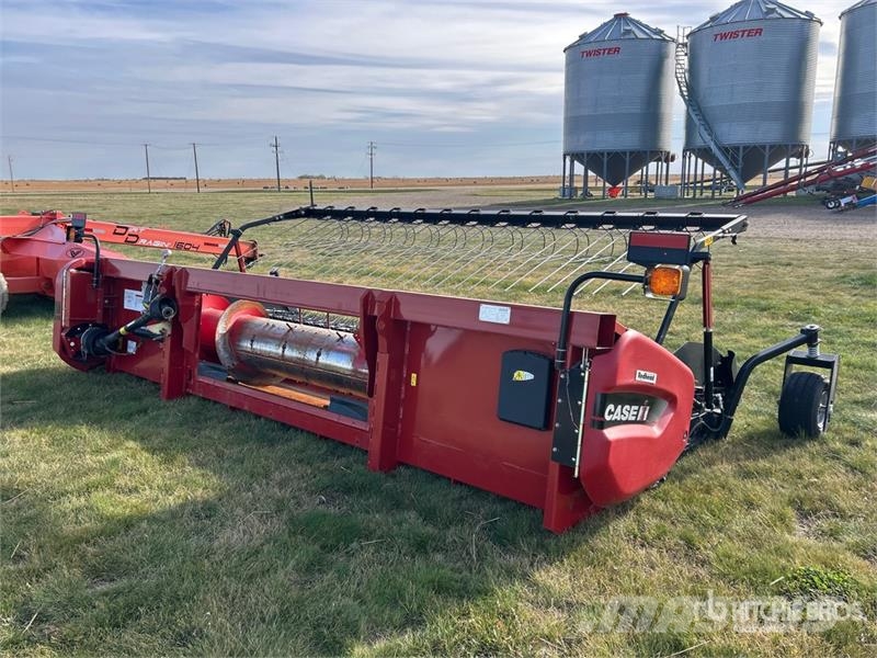 Case IH 3016 Series II 15 ft Combine Pickup Header Glave hederi za kombajne