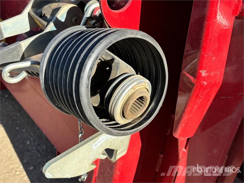 Case IH 3016 Series II 15 ft Combine Pickup Header Cabeçotes de colheitadeira