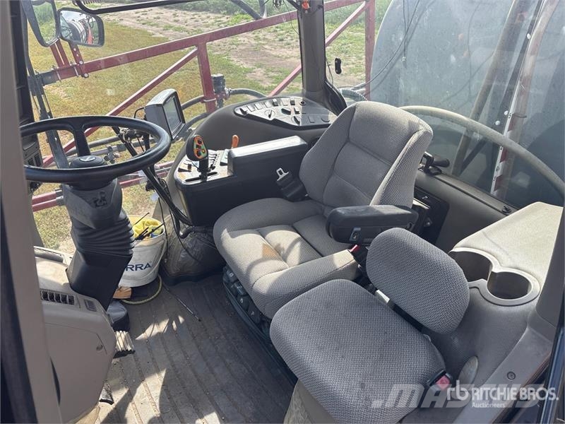 Case IH 3230 100 ft 4x4 High Clearance Self-Propelled Spra Pulverizadores autopropulsados