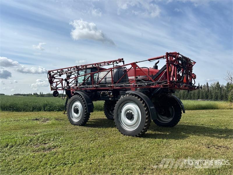 Case IH 3230 100 ft 4x4 High Clearance Self-Propelled Spra Pulverizadores autopropulsados