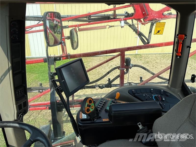 Case IH 3230 Patriot 100 ft 4x4 High Clearance Self-Propel Zelfrijdende spuitmachines