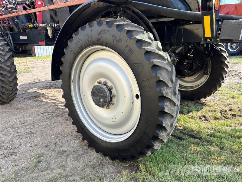 Case IH 3230 Patriot 100 ft 4x4 High Clearance Self-Propel Zelfrijdende spuitmachines