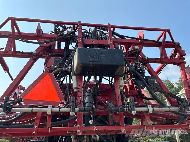 Case IH 3230 Patriot 100 ft 4x4 High Clearance Self-Propel Zelfrijdende spuitmachines
