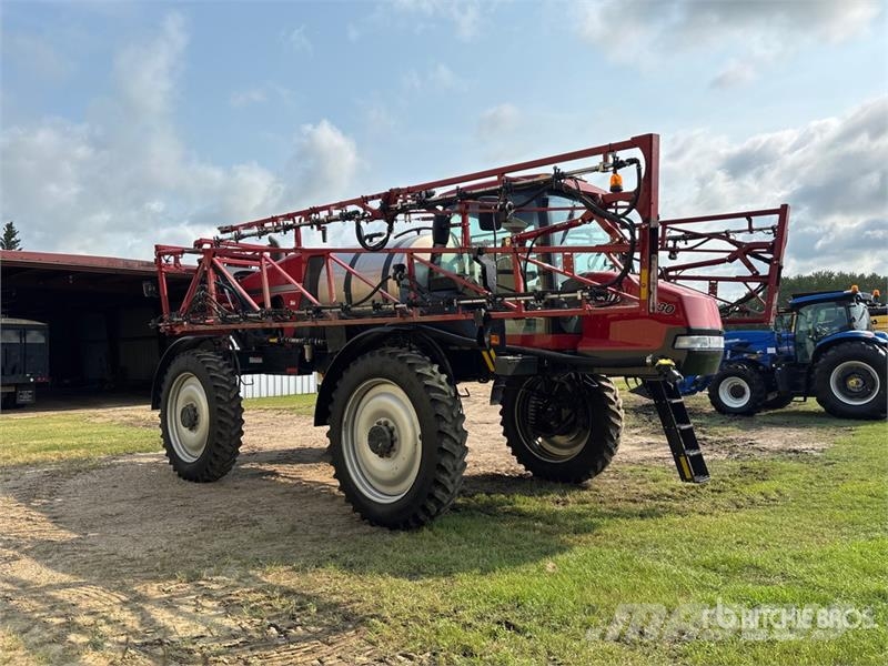 Case IH 3230 Patriot 100 ft 4x4 High Clearance Self-Propel Zelfrijdende spuitmachines