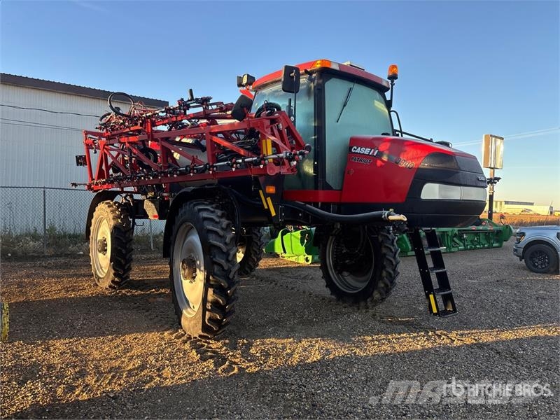 Case IH 3340 120 ft 4x4 High Clearance Self-Propelled Spra 自走式噴霧機