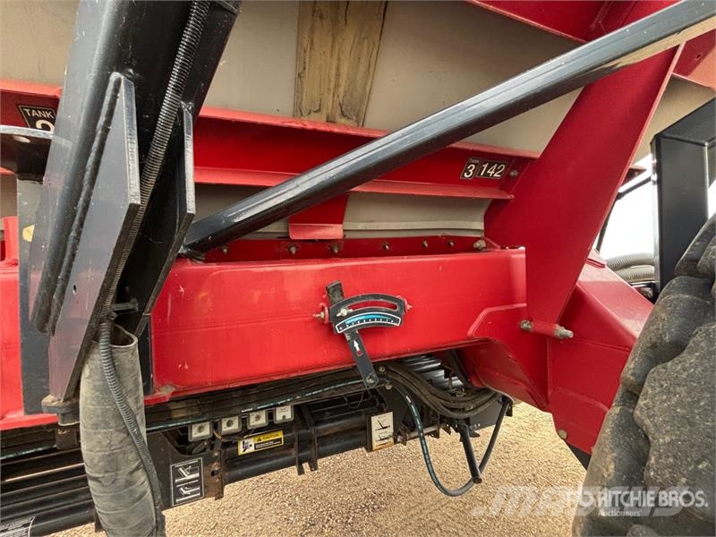 Case IH 3430 430 bu Tow-Between Air Cart Kylvökoneet