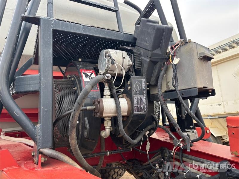 Case IH 3430 430 bu Tow-Between Air Cart Kylvökoneet
