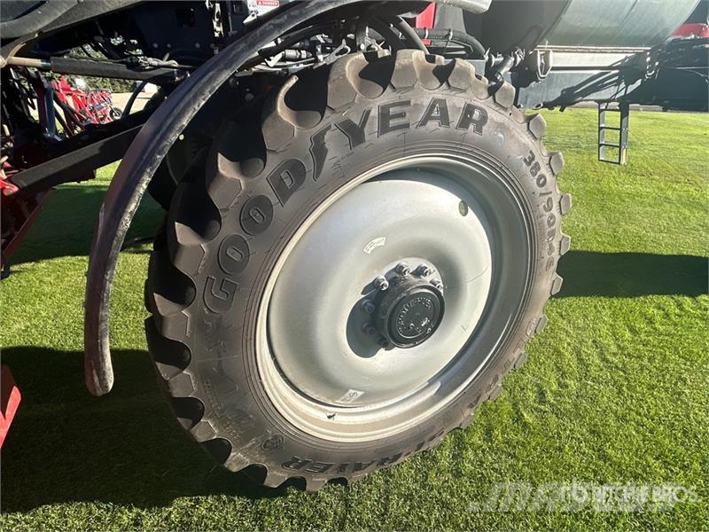 Case IH 4440 Patriot 120 ft 4x4 High Clearance Self-Propel Zelfrijdende spuitmachines