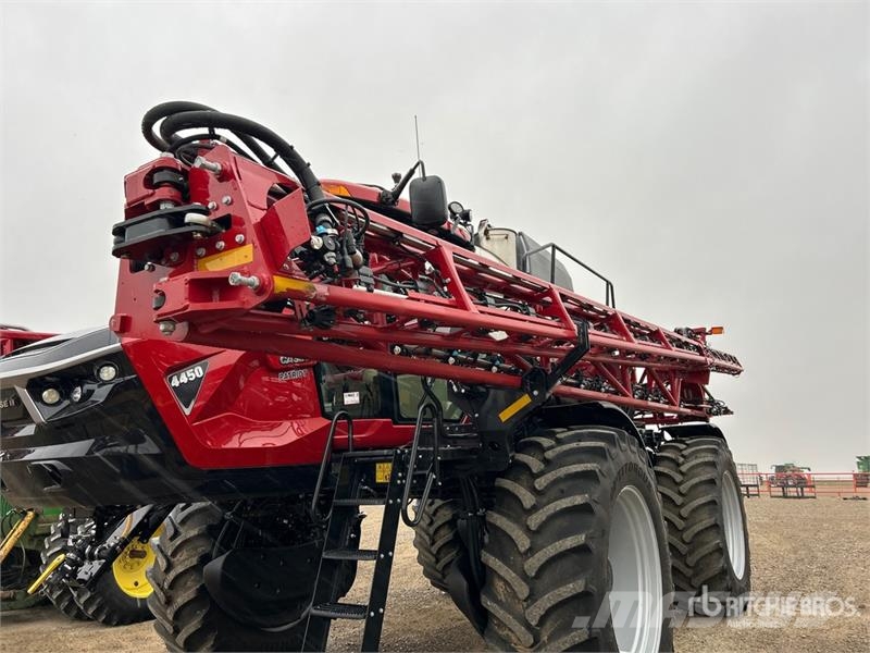 Case IH 4450 135 ft 4x4 High Clearance Self-Propelled Spra Pulverizadores autopropulsados