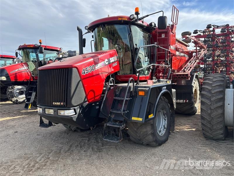 Case IH 4530 Titan 70 ft Air Boom 4x2 Floater Self-Propell معدات فرد المواد المعدنية