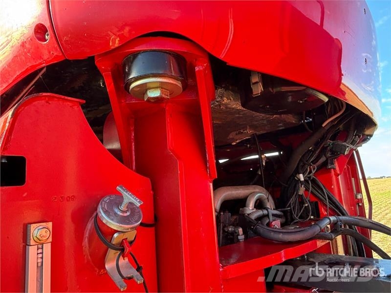 Case IH 485 4WD Tractor الجرارات