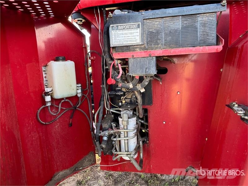 Case IH 485 4WD Tractor الجرارات