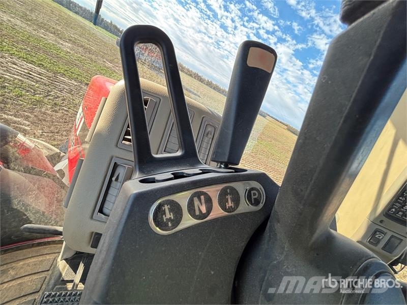 Case IH 485 4WD Tractor الجرارات