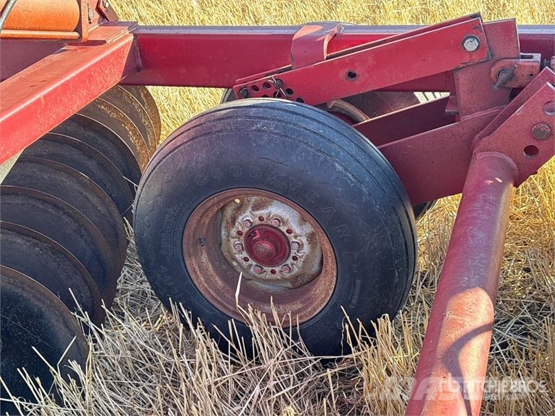 Case IH 496 30 ft Tandem Disc زحافات ساحقة