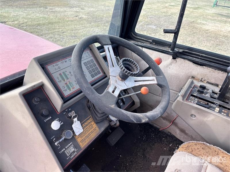 Case IH 4994 4WD Tractor (Inoperable) Трактори
