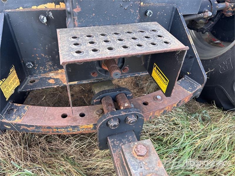 Case IH 4994 4WD Tractor (Inoperable) Трактори