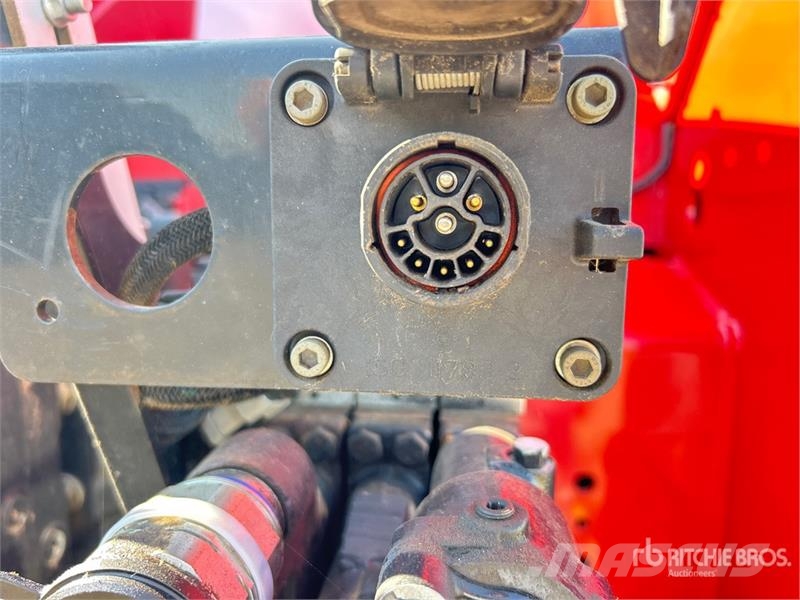 Case IH 540 الجرارات