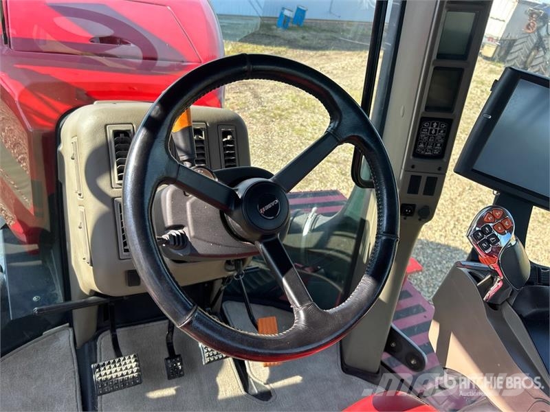 Case IH 540 الجرارات