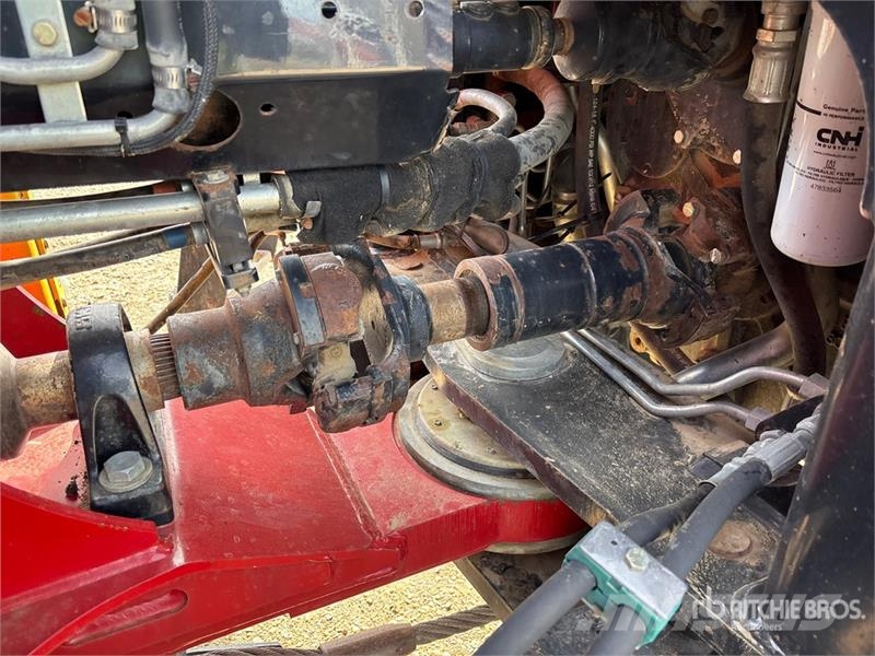 Case IH 600 Quadtrac Track Tractor Трактори
