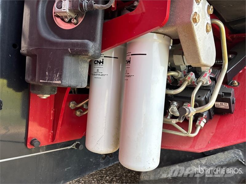 Case IH 645 Quadtrac Track Tractor Traktory